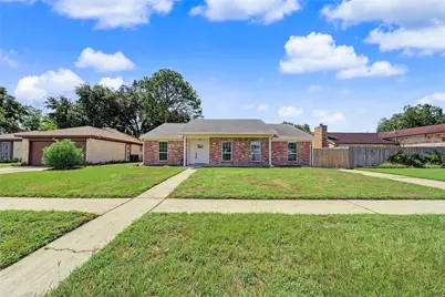 7015 Northleaf Drive, Houston, TX 77086 - Photo 1