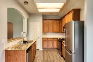 11902 White Water Bay Dr, Pearland, TX 77584 - Photo 15