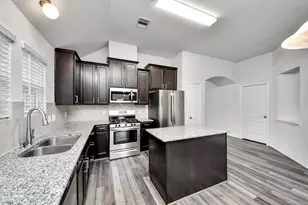 5186 Dry Hollow Dr, Alvin, TX 77511 - Photo 13