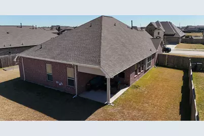 15023 Gulfstream Park Avenue, Baytown, TX 77523 - Photo 37