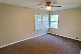 5318 Doulton Dr, Houston, TX 77033 - Photo 3