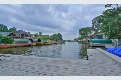 3210 Lazy Lake Lane, Montgomery, TX 77356 - Photo 13