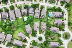 12206 Cove Bluff Ct, Cypress, TX 77433 - Photo 45