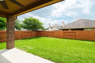 12206 Cove Bluff Ct, Cypress, TX 77433 - Photo 35