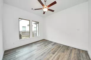 15423 Sun Rose St, Conroe, TX 77302 - Photo 35