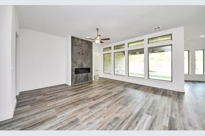 15423 Sun Rose Street, Conroe, TX 77302 - Photo 19