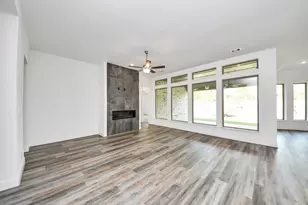 15423 Sun Rose St, Conroe, TX 77302 - Photo 19