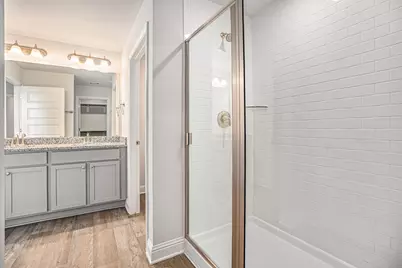 10 Greenbriar Loop, Angleton, TX 77515 - Photo 11