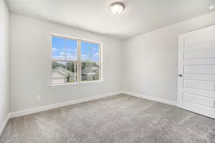 10 Greenbriar Loop, Angleton, TX 77515 - Photo 13