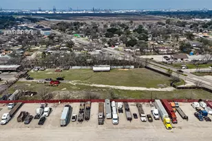 1760 Allen Genoa Rd, Houston, TX 77017 - Photo 27