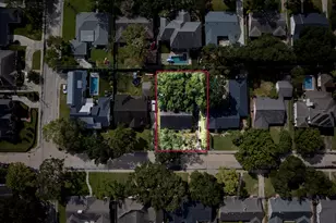 7811 Meadow Lake Ln, Houston, TX 77063 - Photo 5