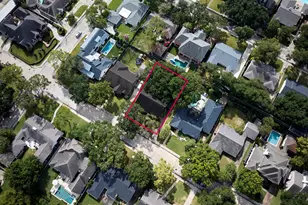 7811 Meadow Lake Ln, Houston, TX 77063 - Photo 3