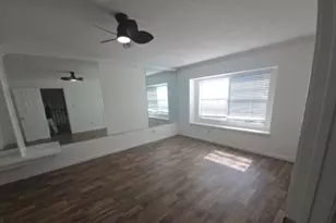 15706 Schumann Ln, Houston, TX 77083 - Photo 7