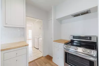 2438 Albans Road, Houston, TX 77005 - Photo 17