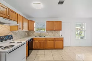 1610 St Barbe St, Hempstead, TX 77445 - Photo 17