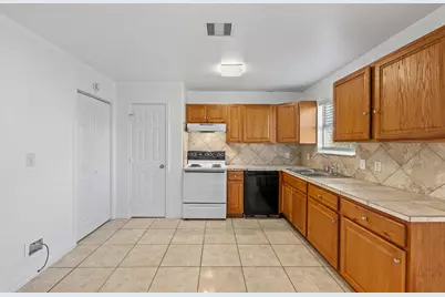 1610 Saint Barbe Street, Hempstead, TX 77445 - Photo 13