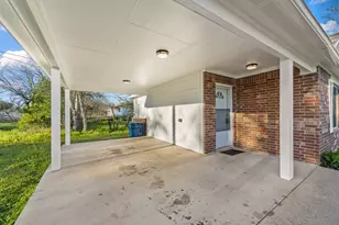 1610 St Barbe St, Hempstead, TX 77445 - Photo 9