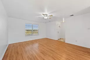 1610 St Barbe St, Hempstead, TX 77445 - Photo 31