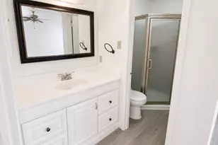 11685 Alief Clodine Rd, Houston, TX 77082 - Photo 17