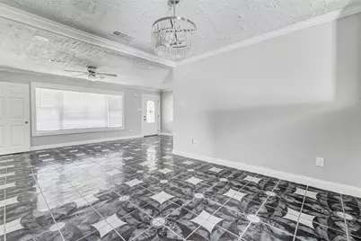 101 Live Oak Street, Baytown, TX 77520 - Photo 11