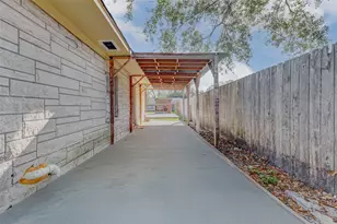 101 Live Oak St, Baytown, TX 77520 - Photo 35