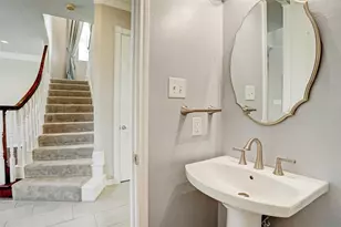 4425 Mildred St, Bellaire, TX 77401 - Photo 9