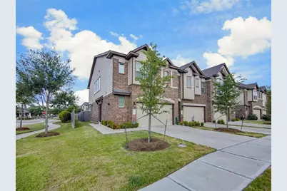 3334 Rainflower Springs Lane, Rosenberg, TX 77471 - Photo 3
