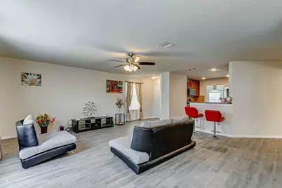 21219 Fox Hillside Way, Humble, TX 77338 - Photo 9