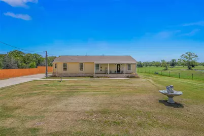 3876 Hummingbird Lane, Bedias, TX 77831 - Photo 5