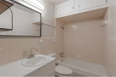 525 12th Street #8, Huntsville, TX 77340 - Photo 13