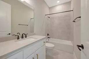 2014 Escobar St, Montgomery, TX 77316 - Photo 23