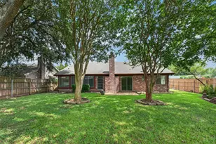 14338 Royal Hill Dr, Houston, TX 77083 - Photo 29