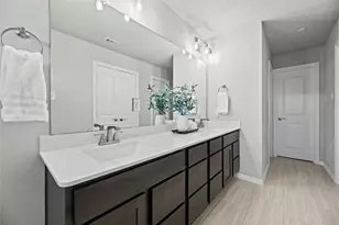 8001 Scanlan Trl, Missouri City, TX 77459 - Photo 21