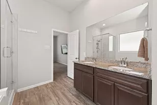 25718 Balsamwood Dr, Tomball, TX 77375 - Photo 17