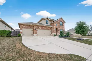 25718 Balsamwood Dr, Tomball, TX 77375 - Photo 3