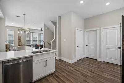 848 Fisher Street #C, Houston, TX 77018 - Photo 11