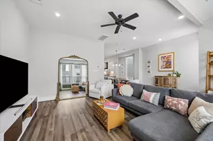 848 Fisher St, Houston, TX 77018 - Photo 3