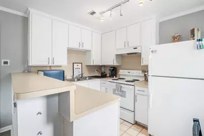 1412 Michigan Street #1, Houston, TX 77006 - Photo 11