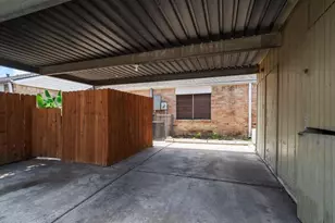 8952 Wilcrest Dr, Houston, TX 77099 - Photo 11
