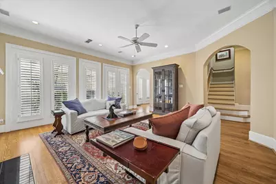 2426 Nantucket Drive #B, Houston, TX 77057 - Photo 9