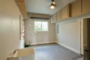11706 Edgewater Ct, Montgomery, TX 77356 - Photo 23