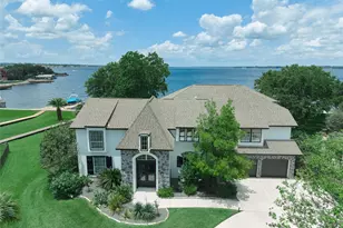 11706 Edgewater Ct, Montgomery, TX 77356 - Photo 1