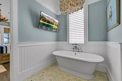 2457 E Seaside Drive, Galveston, TX 77550 - Photo 31