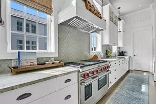 2457 E Seaside Dr, Galveston, TX 77550 - Photo 13