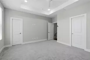 2102 Bello Amanecer Ln, Houston, TX 77055 - Photo 17