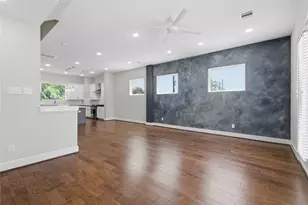 2102 Bello Amanecer Ln, Houston, TX 77055 - Photo 7