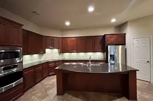 1002 Yaupon Square Ln, Houston, TX 77008 - Photo 5