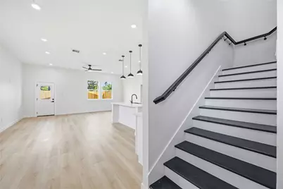 6610 Ezzard Charles Lane #A/B, Houston, TX 77091 - Photo 17