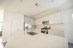2611 Olivine Stone Dr, Rosenberg, TX 77469 - Photo 5