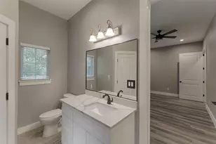 13191 Royal Lake Dr, Conroe, TX 77303 - Photo 23